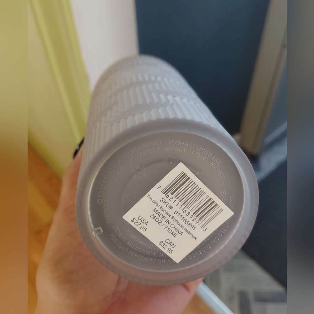 Starbucks Pearl White Mermaid Scales Cold Cup Tumbler. - Picture 6 of 6